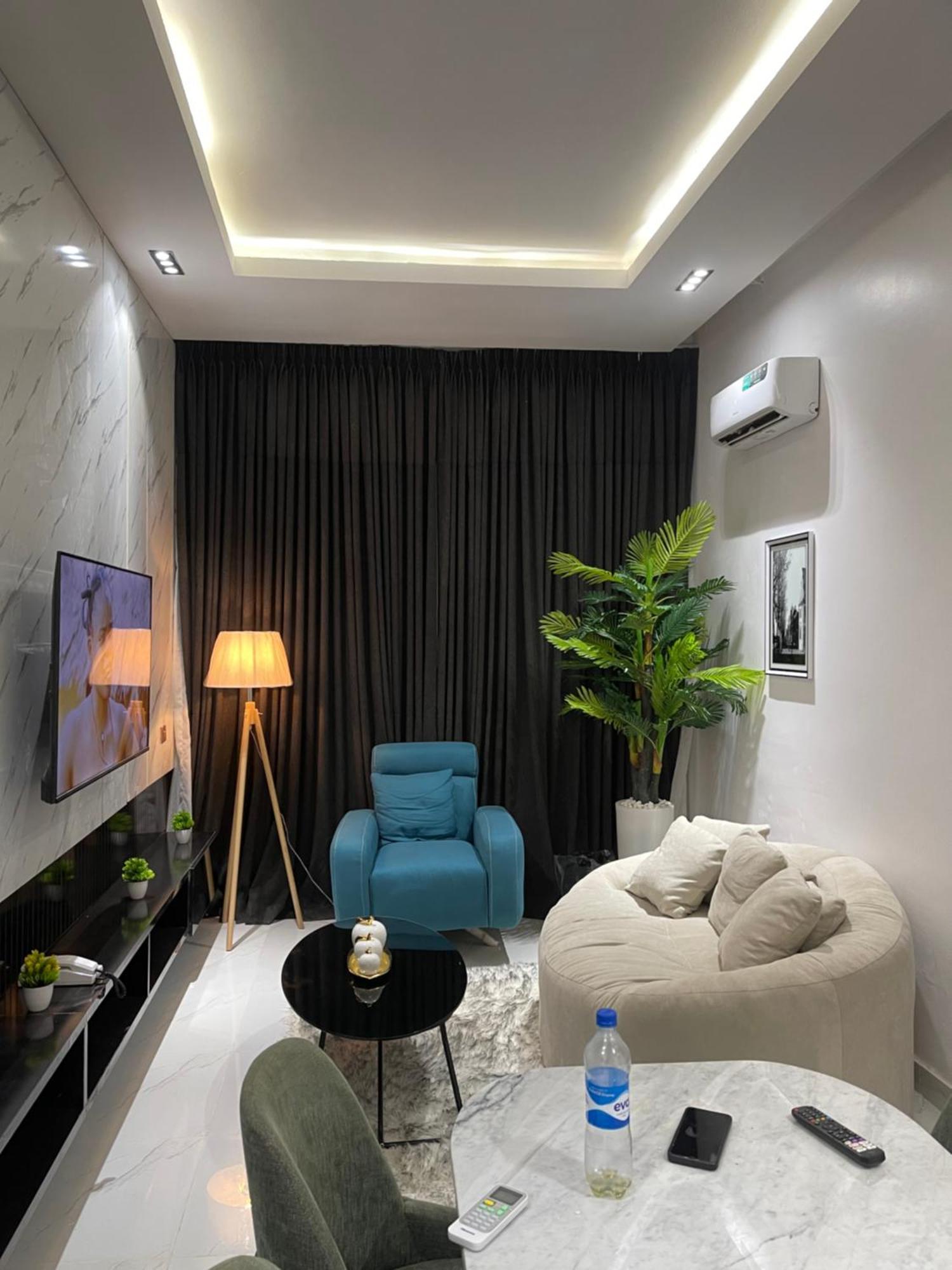 Austra Hotels And Apartments Maitama Abuja Bagian luar foto