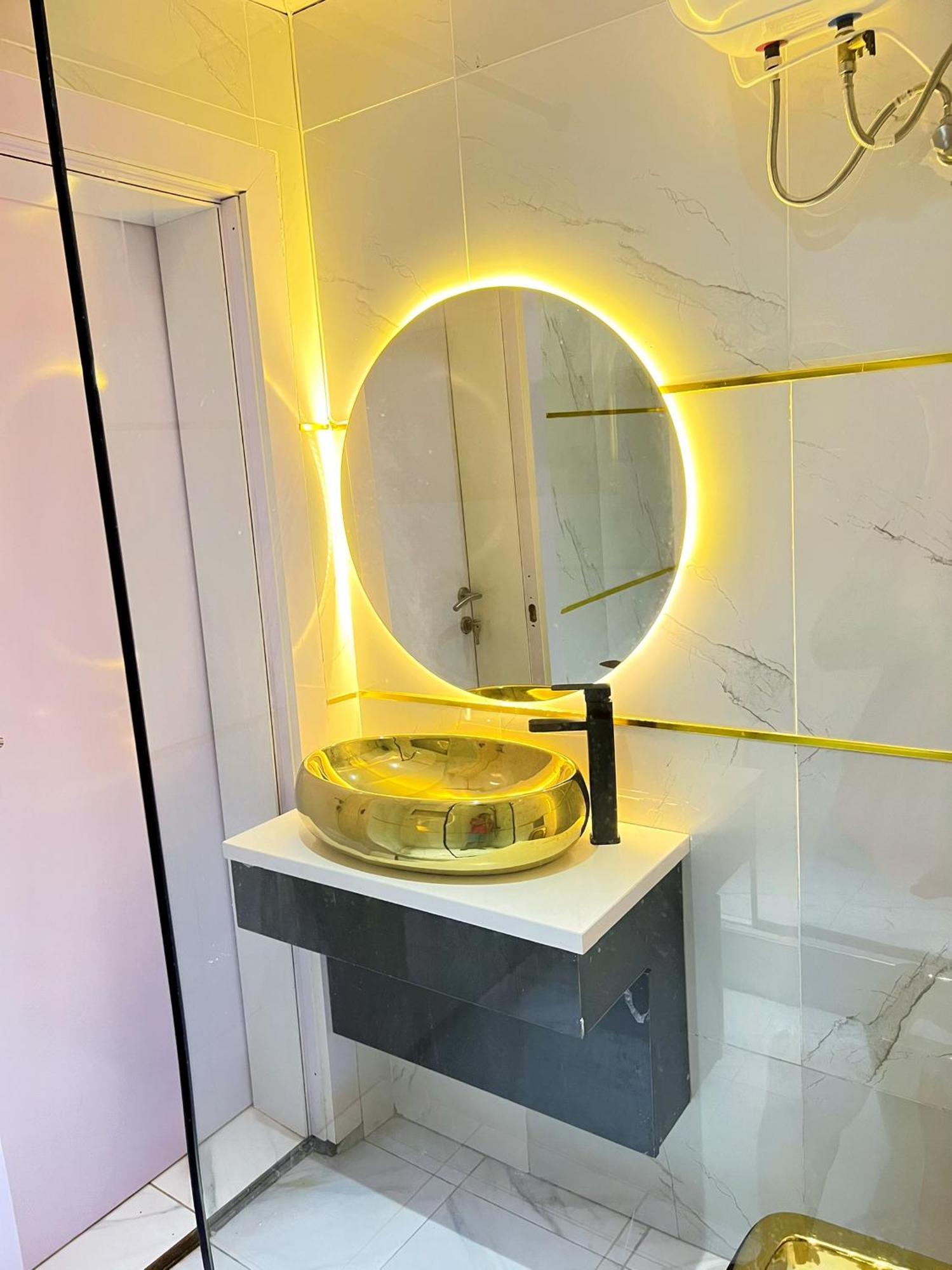 Austra Hotels And Apartments Maitama Abuja Bagian luar foto