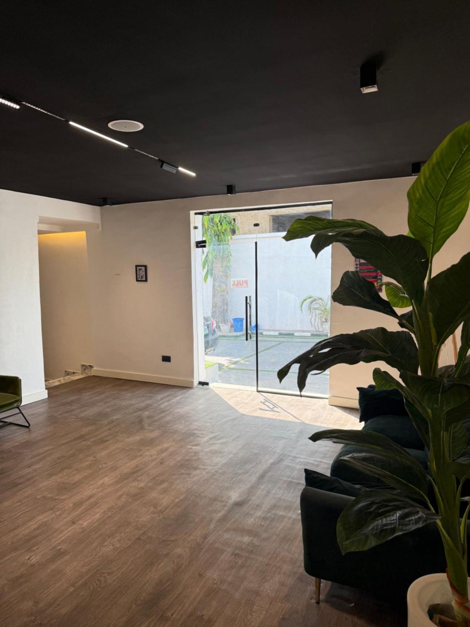 Austra Hotels And Apartments Maitama Abuja Bagian luar foto